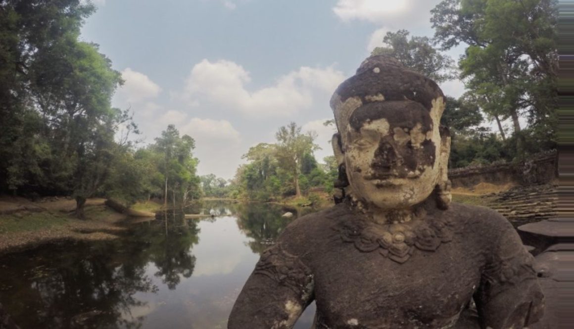 Angkor Wat Statues